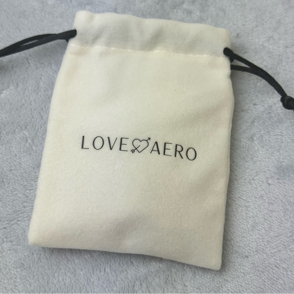 Love Aero Gold Plated London Link Necklace - Picture 7 of 7